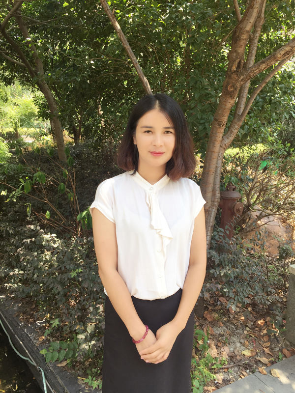 2022年度九州酷游医药金豹斗争者——钱亚香